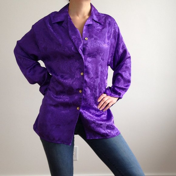 H.E.R - Beautiful Silky Purple Oversized Blouse - Picture 7 of 13